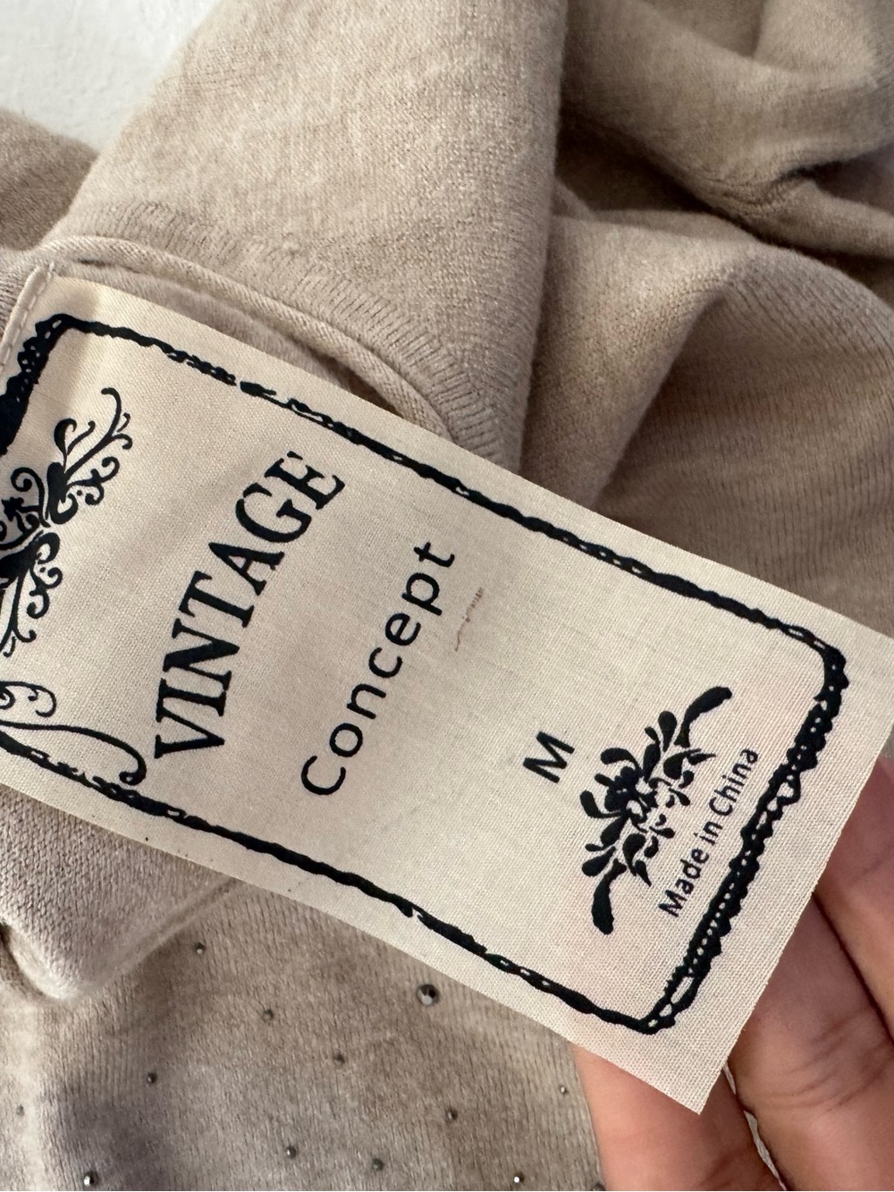 Vintage Concept Cashmere blend taupe long-sleeve tunic scalloped lace hem M - Picture 4 of 6